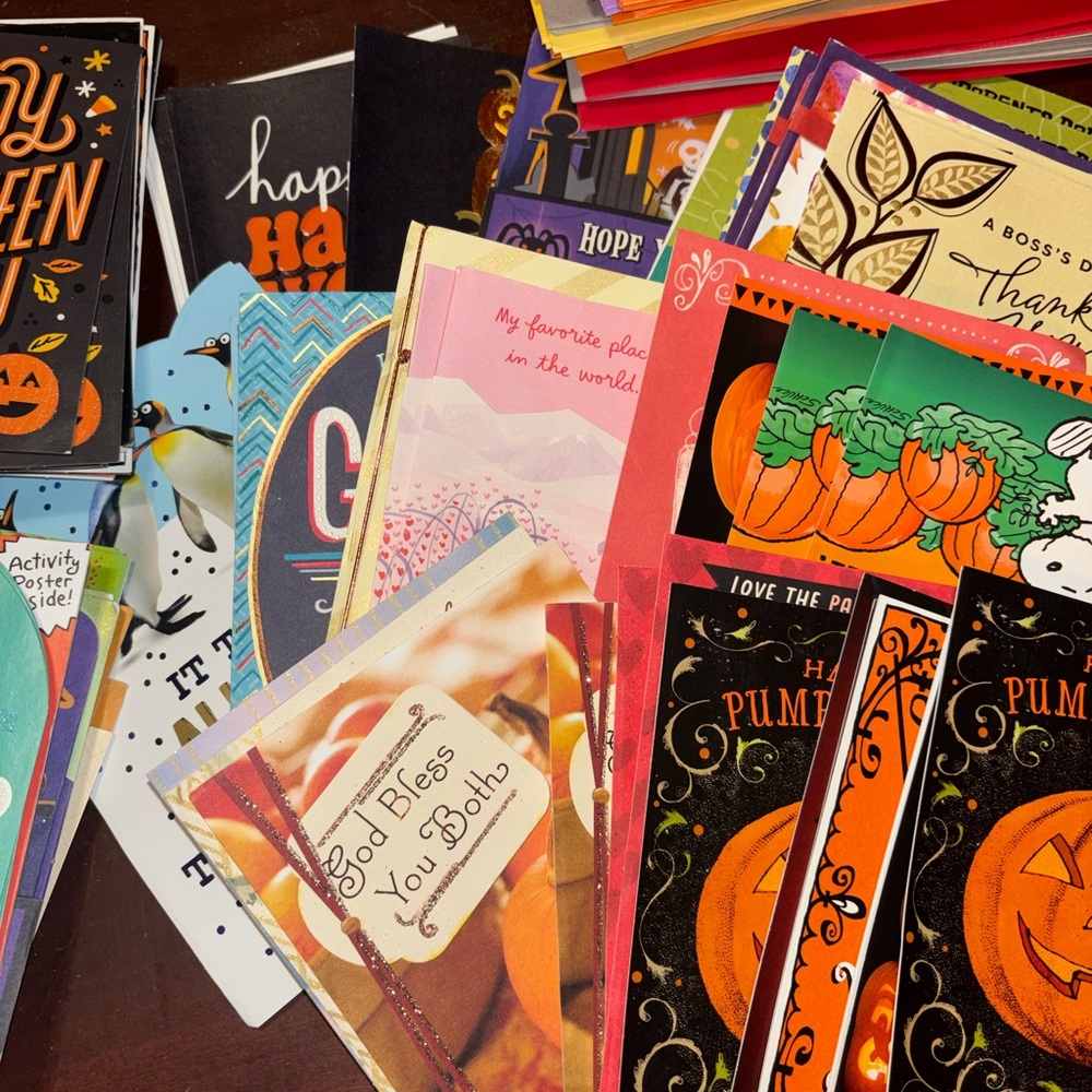 Hallmark Card Bundle - Picture 5 of 10